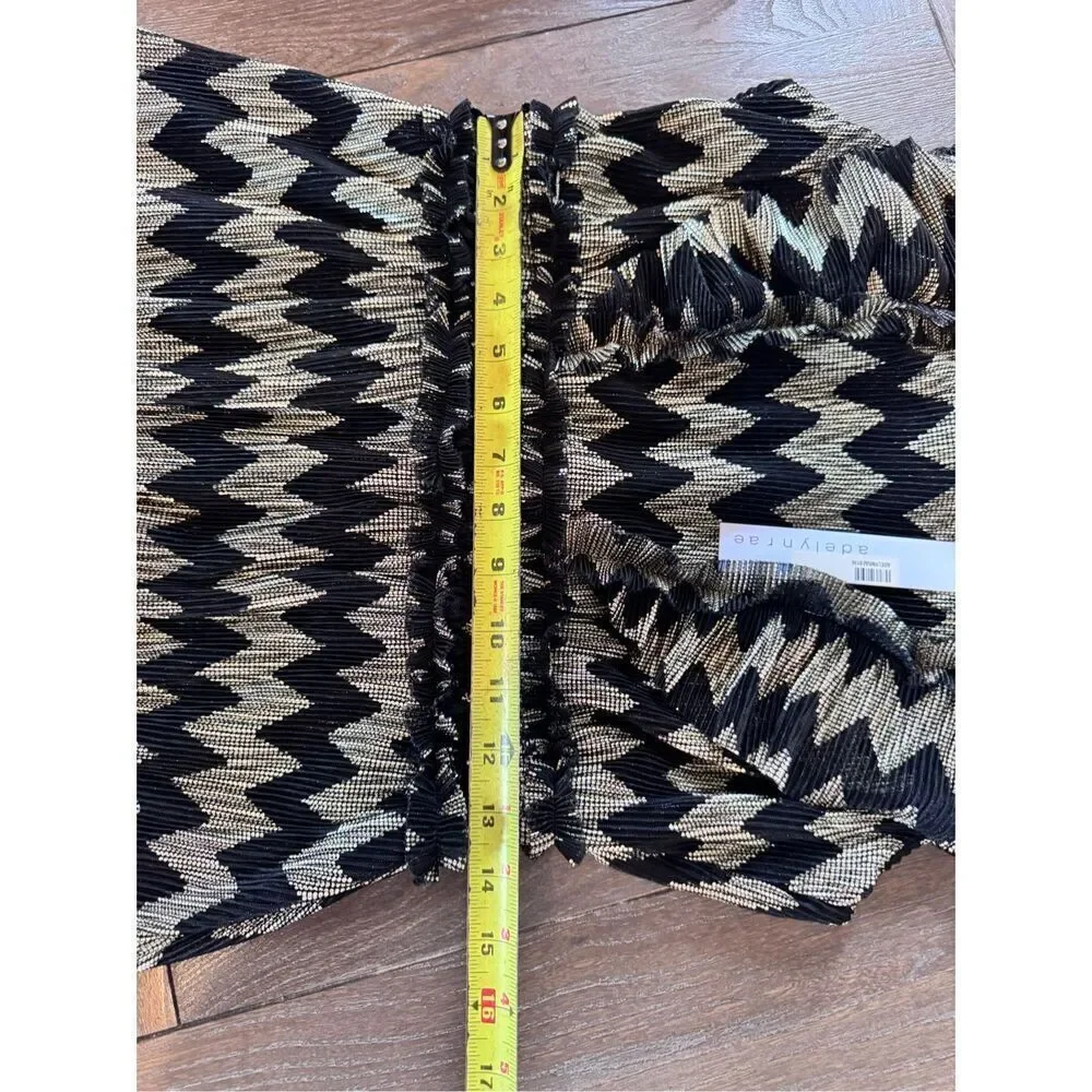 NWT Adelyn Rae Agatha Metallic Pleated Chevron Black Gold Shiny Ruffle Dress siz